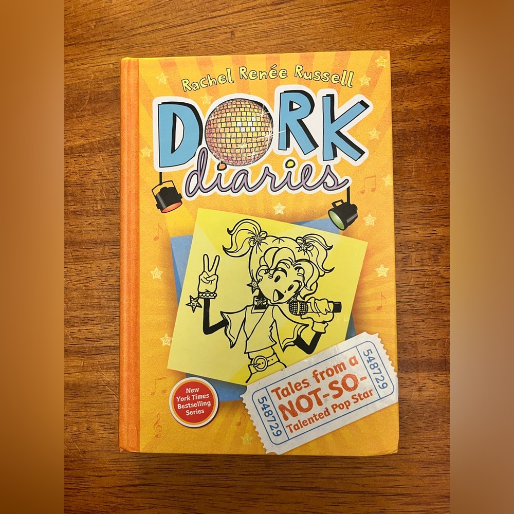 Kids Pre Teen Elementary 3rd 4th grade books Dork Diaries Book Series Hardcover